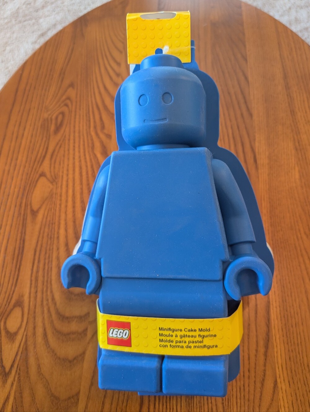 Lego Blue Minifigure Cake Mold - NEW